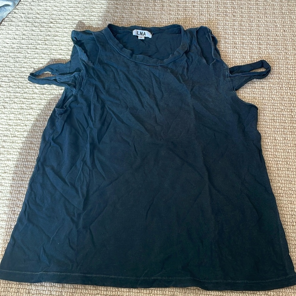 Cut out LNA TOP